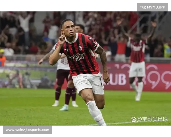 意甲争冠格局分析：国米四分领跑，米兰双雄竞争白热化